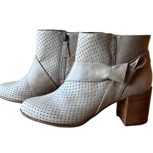 Johnston and Murphy Leather Ankle Boots Booties Perforated Taupe Size 8.5
